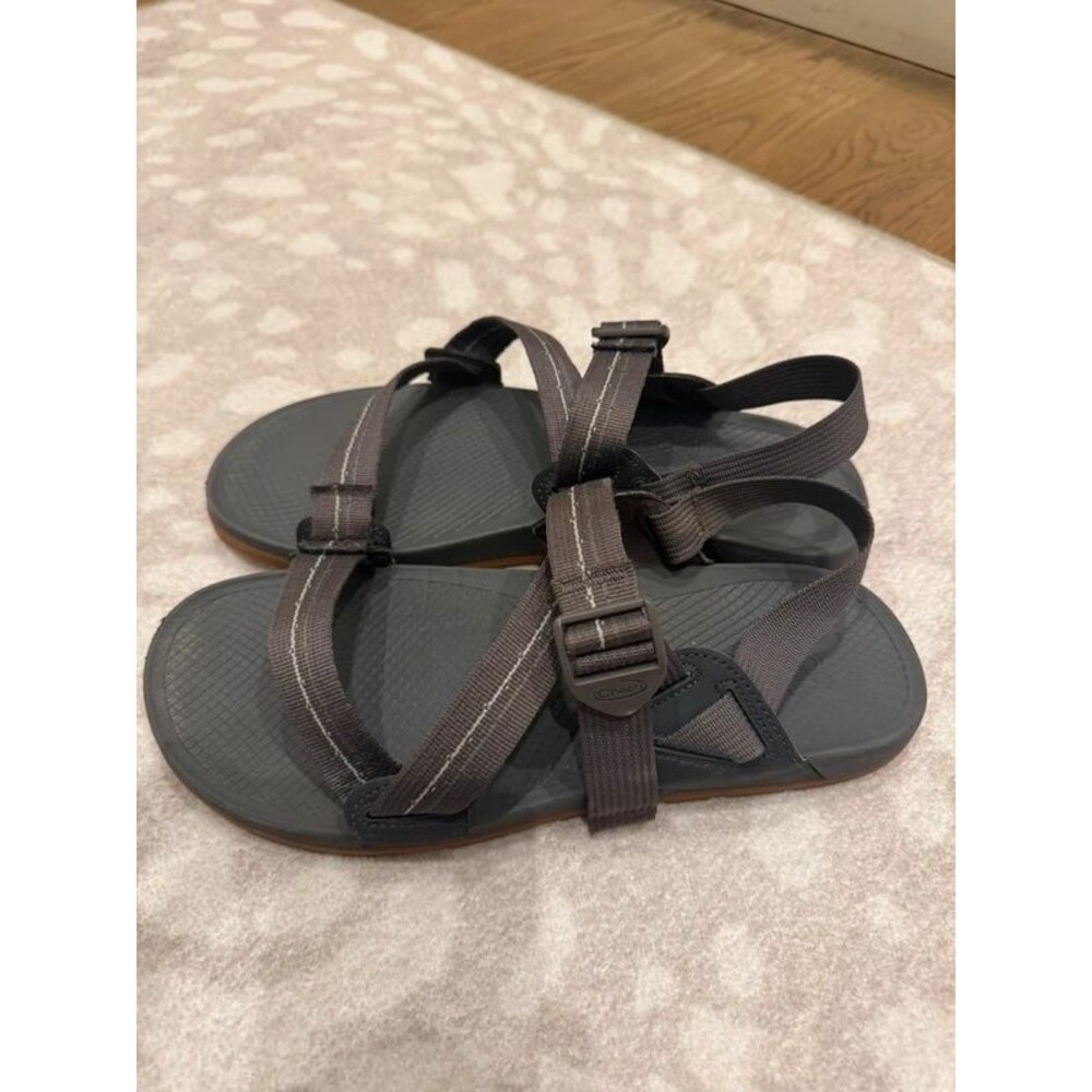 Chaco Lowdown Men’s Size 12 Gray Gum Sole Sport Hiking Sandals Adjustable